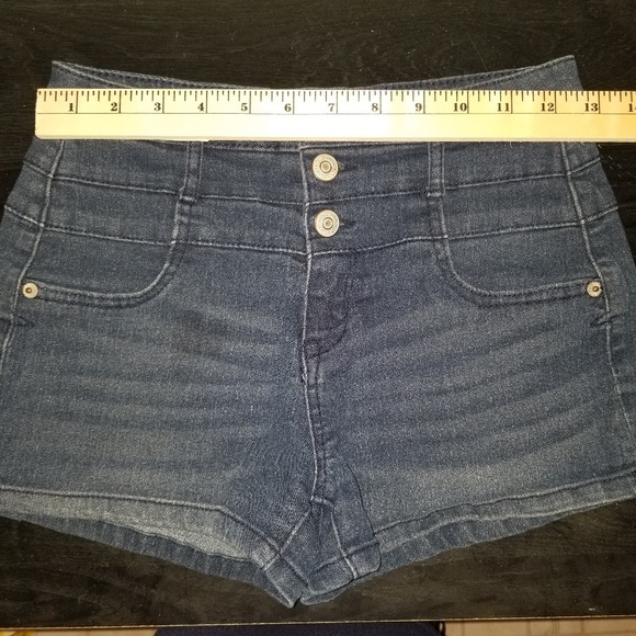 🌻 Tokyo darling sz 0 high waist shorty 3 button - Picture 5 of 5